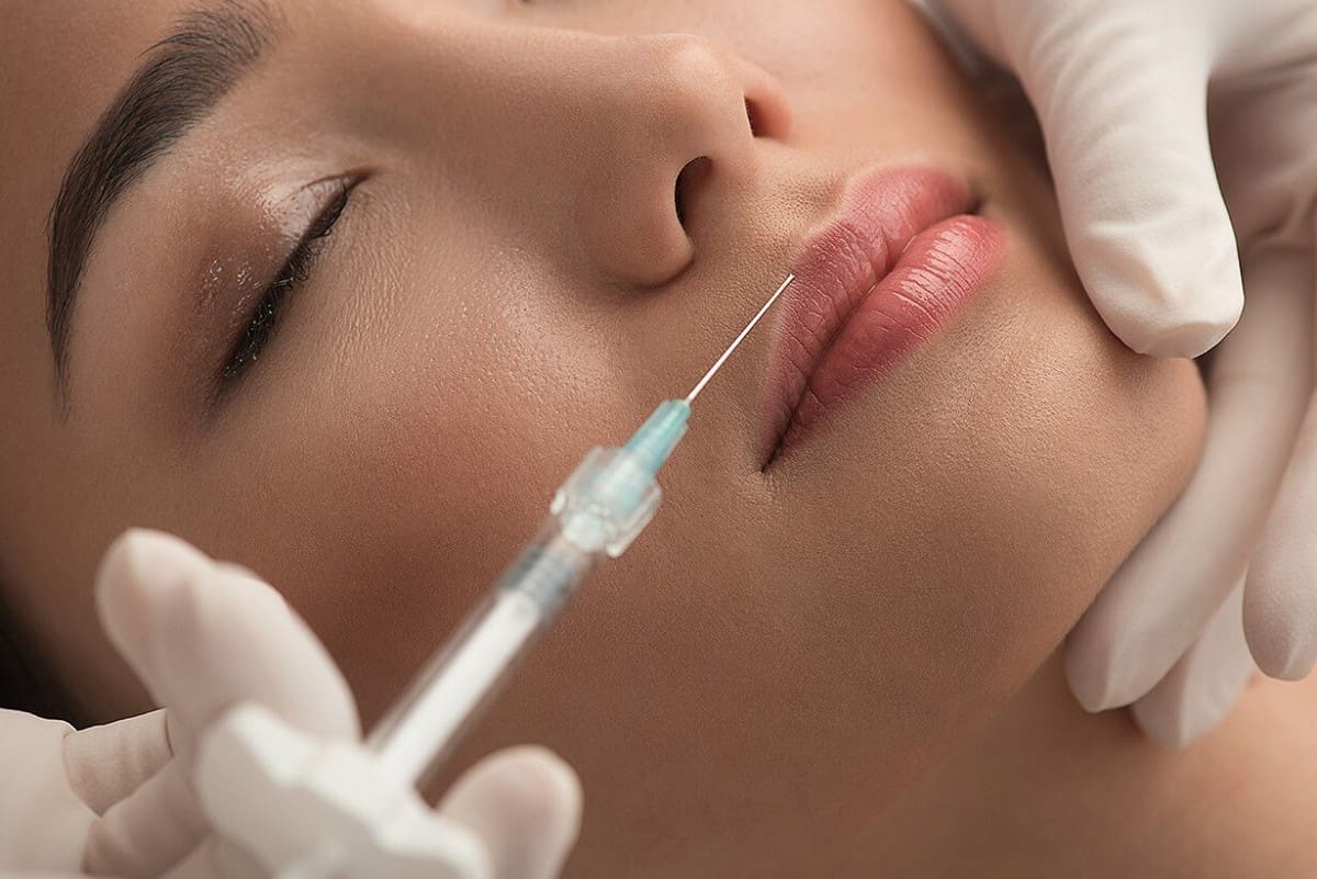 تفاوت عملکرد ژل و مزوژل در حجم‌دهی، آبرسانی و ترمیم پوست